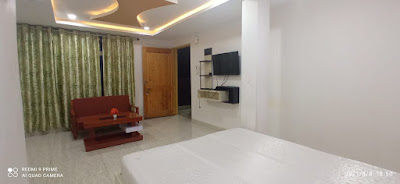 Santorini Island's Weekend Vacation